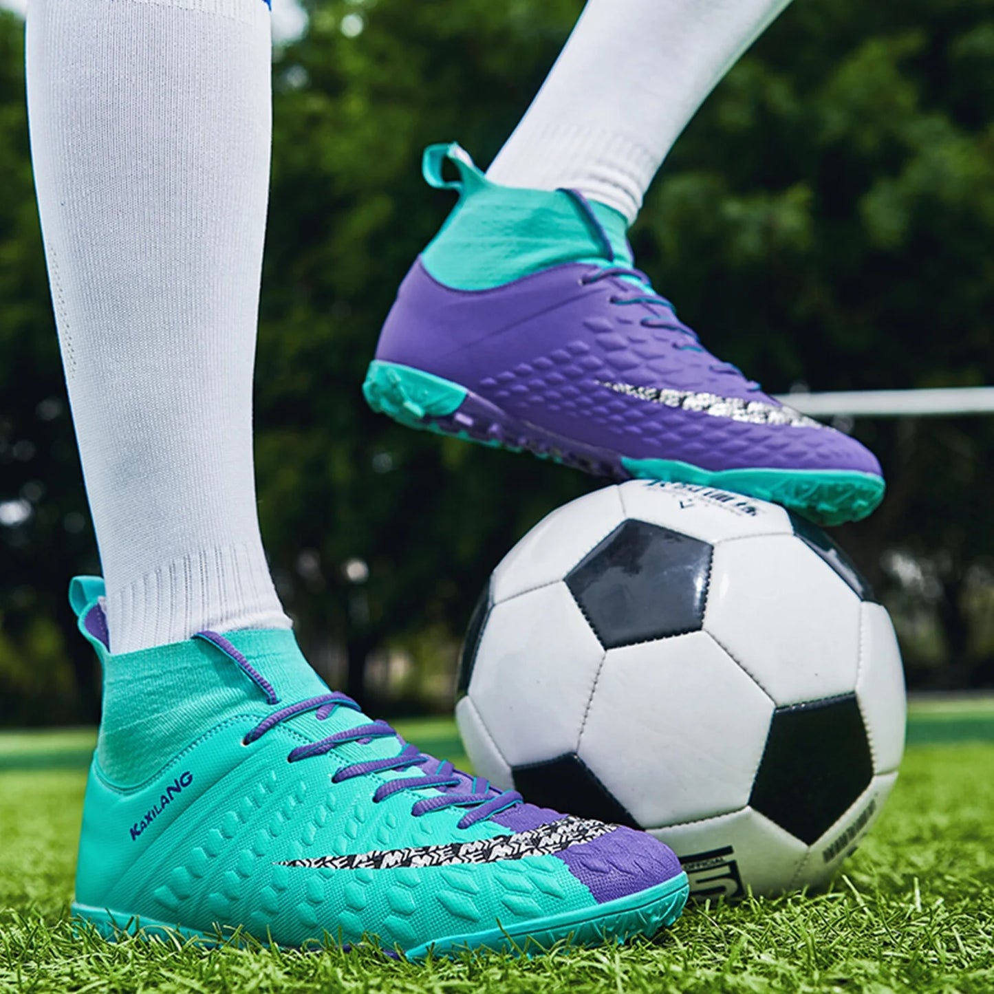 Men Soccer Cleats High-Top Football Boots Outdoor Spikes Soccer Shoes